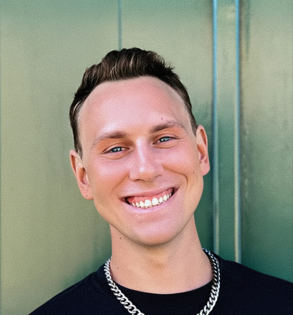 фото наставника Александра Анкудинова